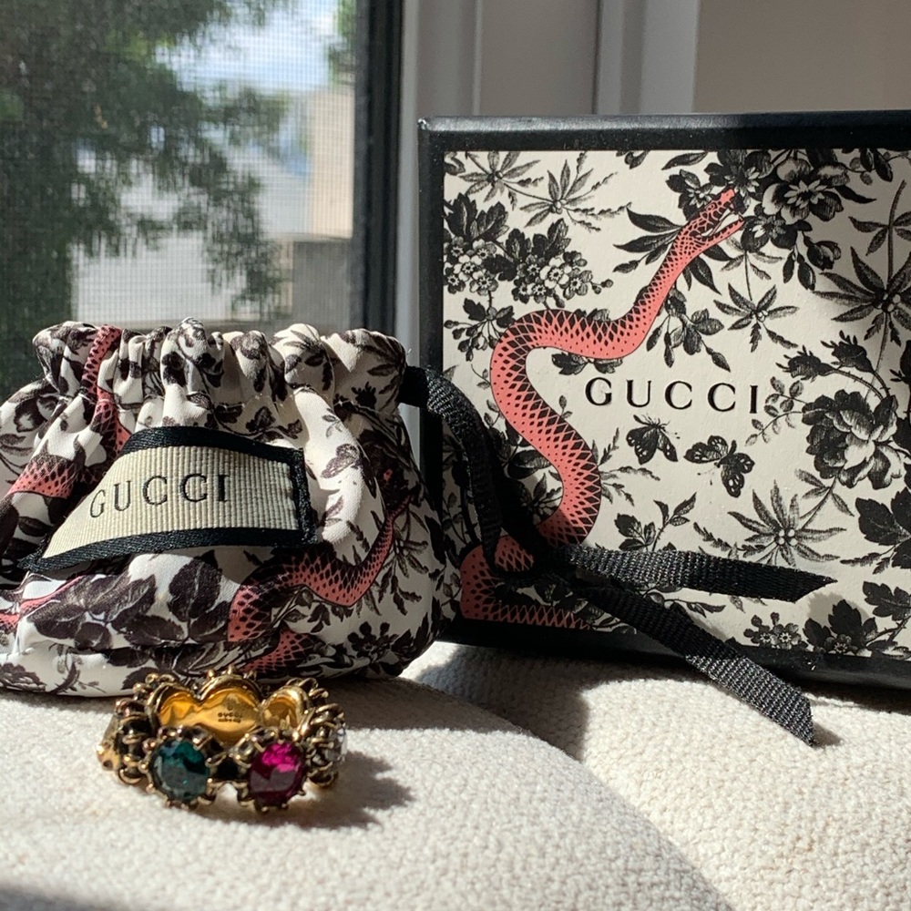 Gucci Crystal Embellished Ring with Lion Head